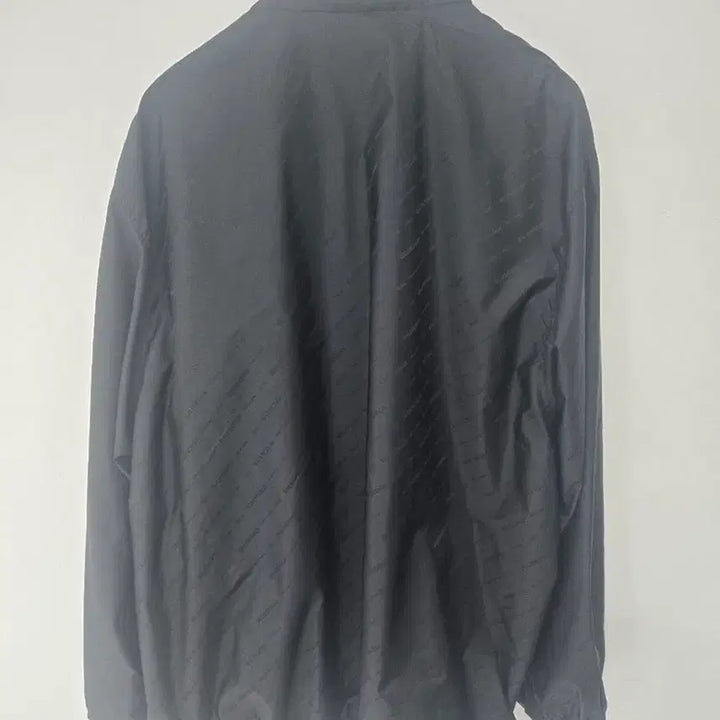 [BUNJANG] Balenciaga Pattern Logo Oversized Windbreaker XS / 발렌시아가 바람막이 패턴로고 오버핏 XS