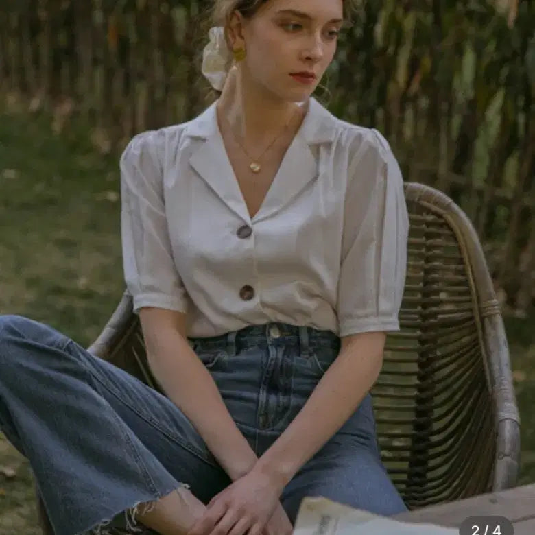 [BUNJANG] LENINA Puff Shoulder Blouse White / LENINA 르니나 퍼프 숄더 블라우스 화이트