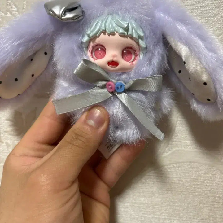 [BUNJANG] Mini Miwako Warm Hug Keychain / 미니 미오코(따듯한 포옹)