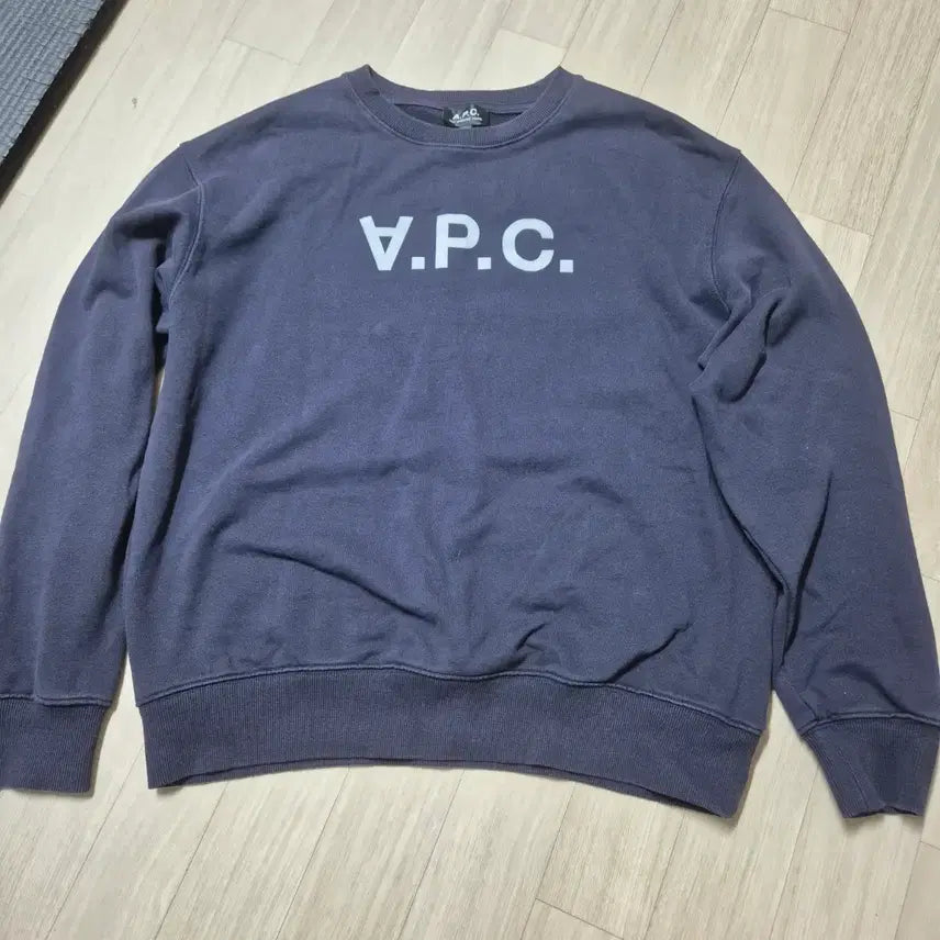 [BUNJANG] A.P.C. Logo Sweatshirt Navy / A.P.C.아페쎄 로고 맨투맨 네이비