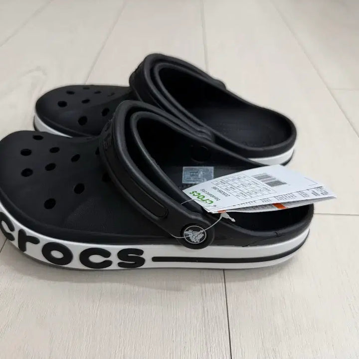 [BUNJANG] Crocs BayaBand Black Shoes (230) / 크록스 바야밴드 블랙 230 새상품