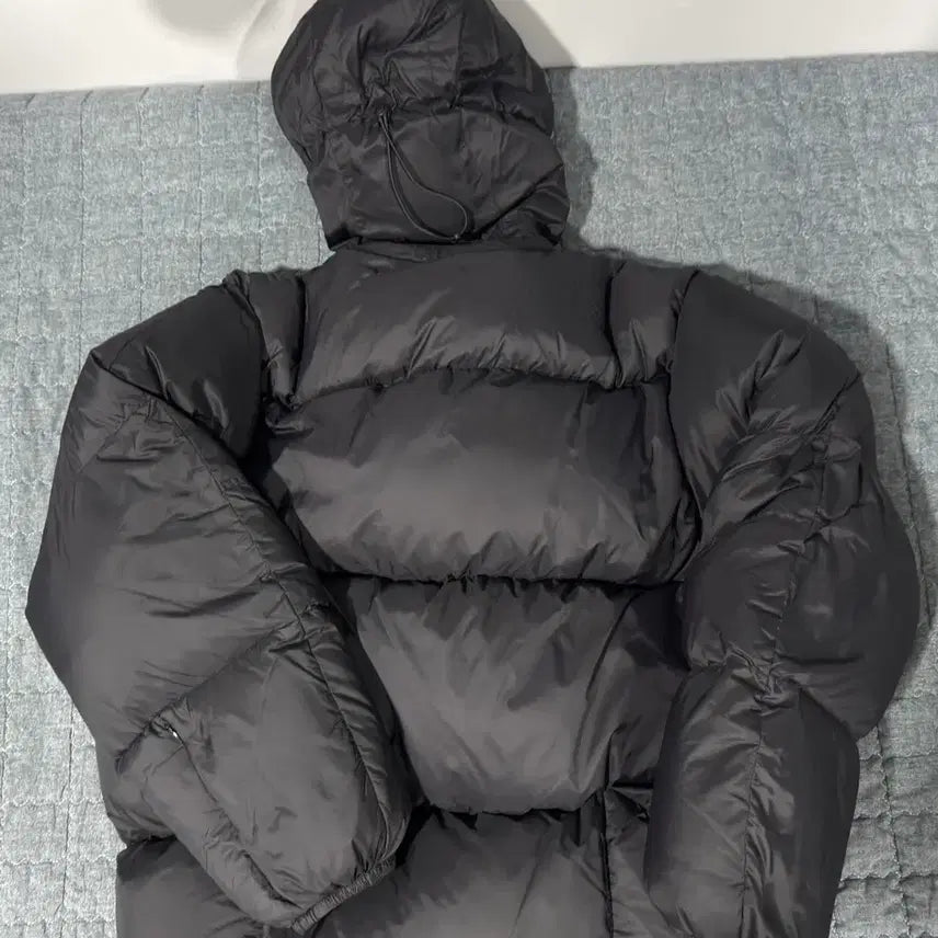 [BUNJANG] Numare Padded Jacket M / 누마레 ee 패딩 m