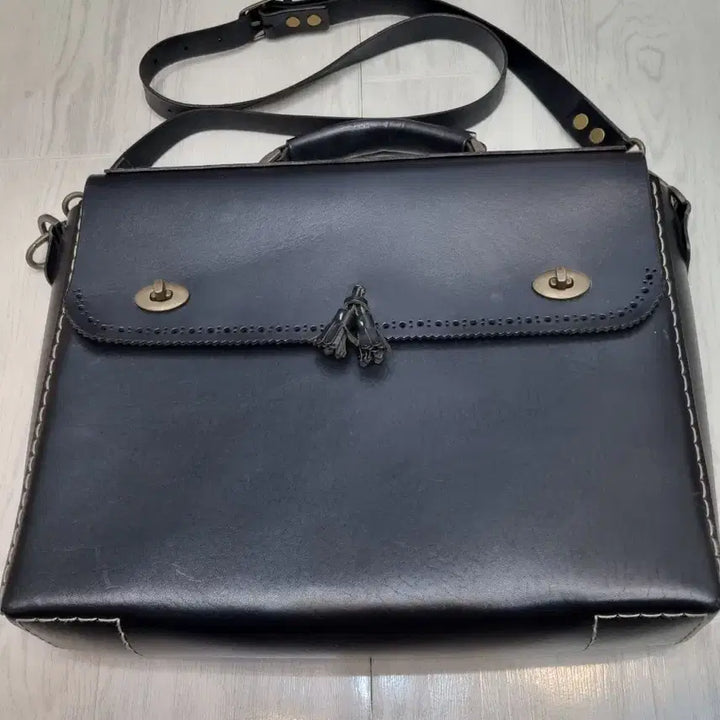 [BUNJANG] Genuine Leather Briefcase Tote &amp; Cross Bag Black / 통가죽 브리프케이스 블랙 토드앤크로스