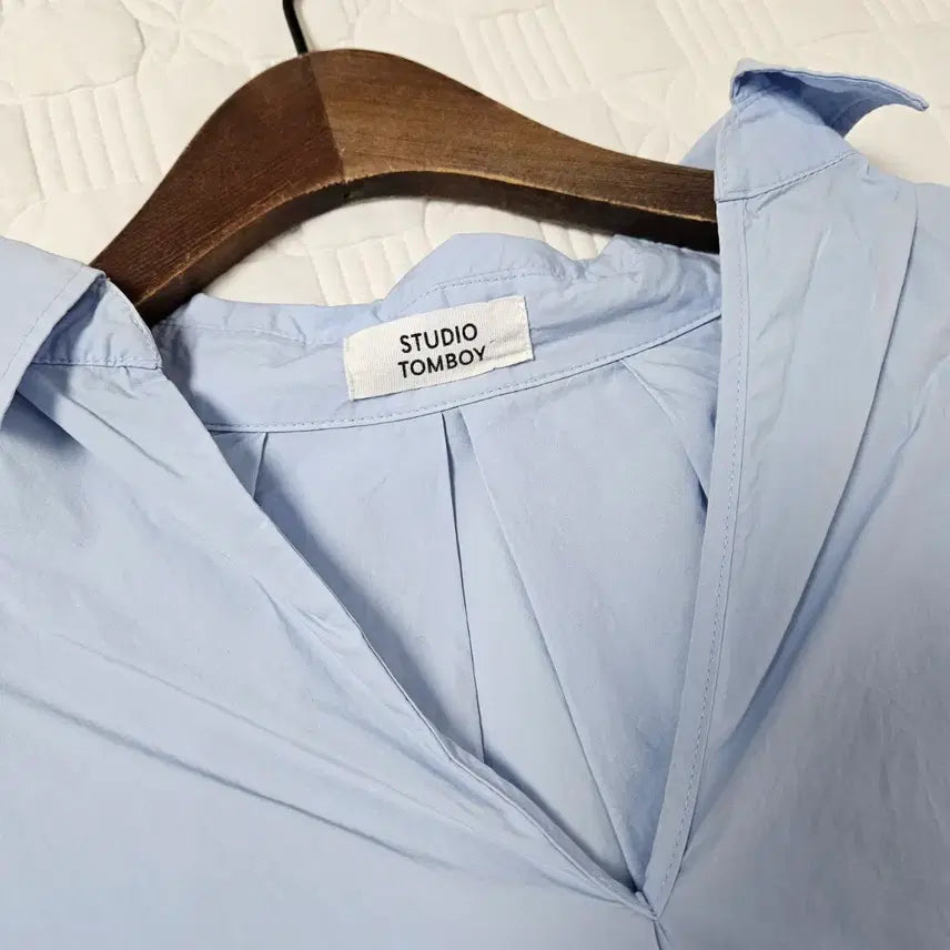 [BUNJANG] Studio Tomboy Blue Long Oversized Shirt / 스튜디오톰보이 블루 롱 셔츠