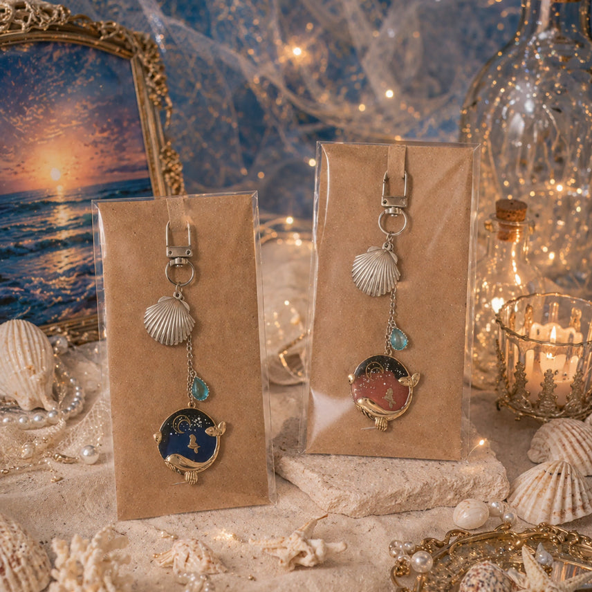 [BUNJANG] Whale Charm Handmade Keychain / 바다를 품은 고래 키링