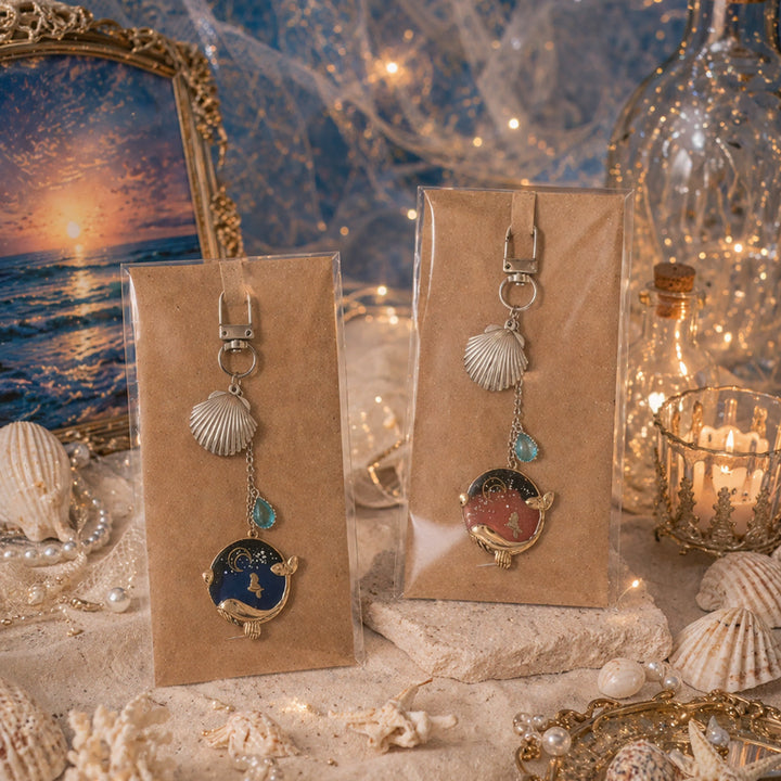 [BUNJANG] Whale Charm Handmade Keychain / 바다를 품은 고래 키링