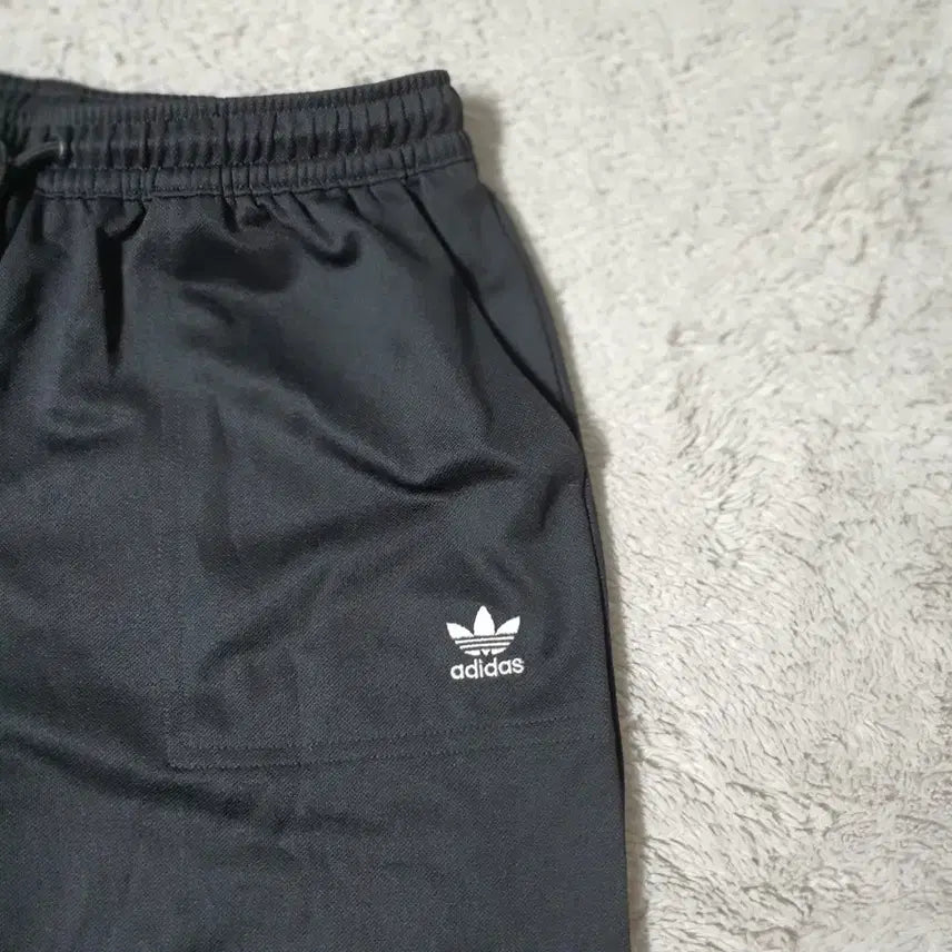 [BUNJANG] Adidas 3/4 Sleeve Mesh Pants Size L / 아디다스 칠부 바지 L  (733