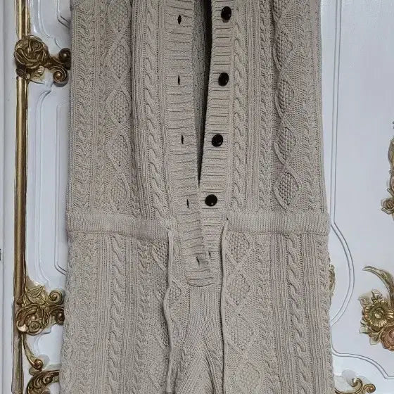 [BUNJANG] ÀFN Cable Knit Romper Beige / 니트 롬퍼 베이지