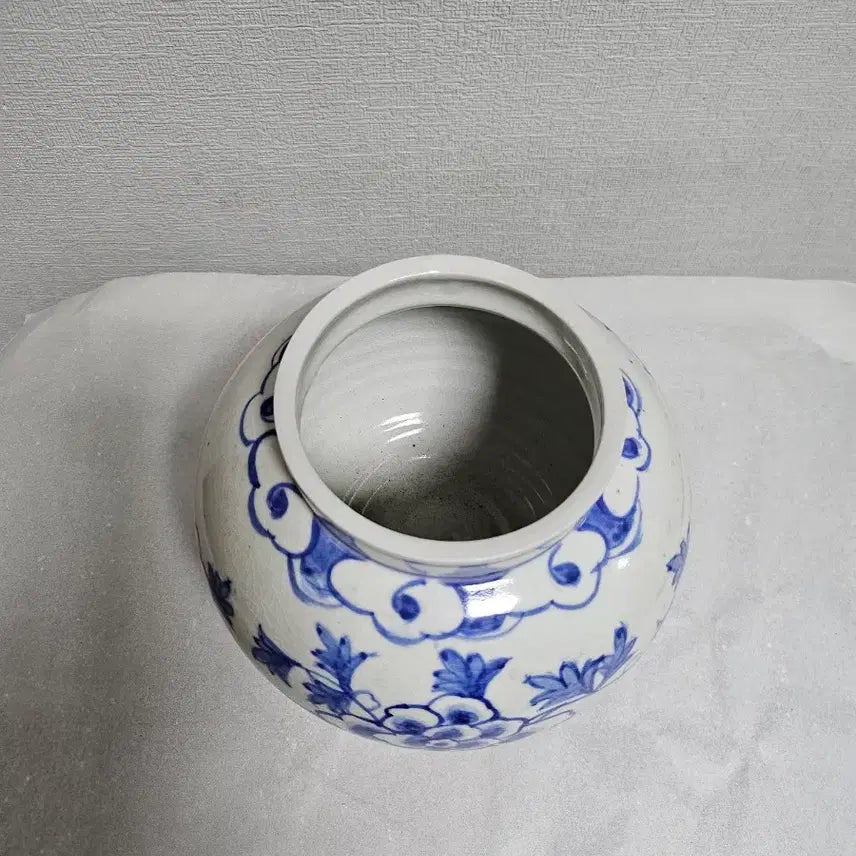 [BUNJANG] Antique Blue-and-White Porcelain Peony Ceramic / 옛날 청화백자 목단 도자기  분원도자기?전통 도자기