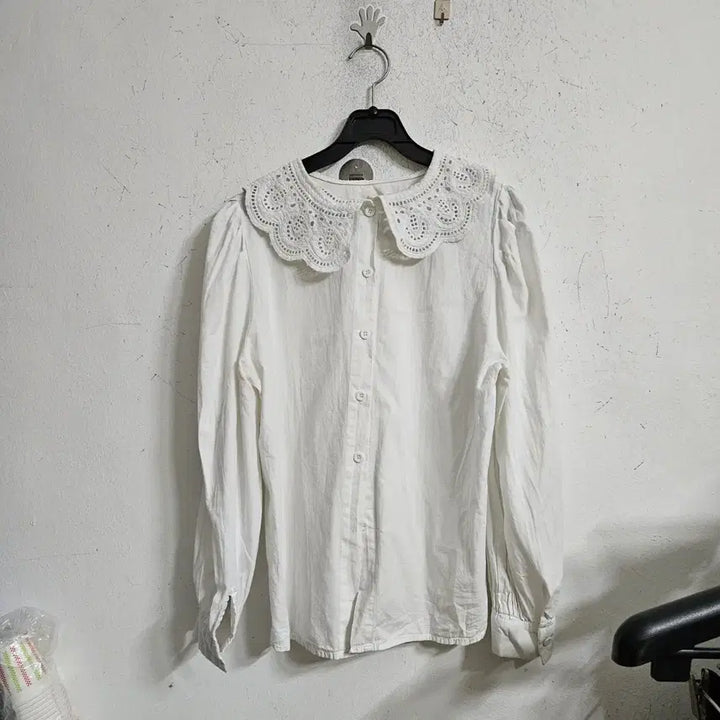 [BUNJANG] Lace Collar White Blouse / 레이스 칼라 화이트 블라우스