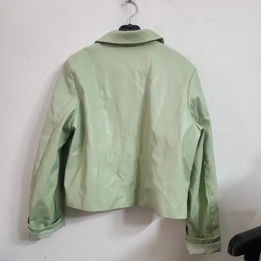 [BUNJANG] Mint Faux Leather Jacket (Size 66) / 민트색 인조 가죽 자켓 (66사이즈)