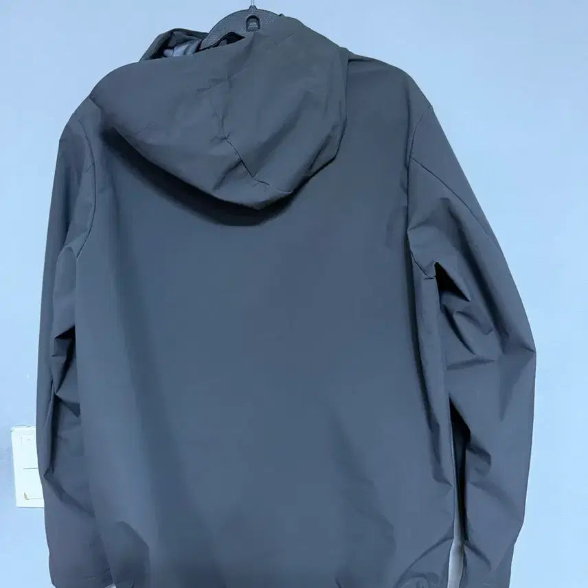 [BUNJANG] Musinsa Windbreaker Jacket (Gray, M) / 무신사 윈드브레이커 바람막이 그레이M