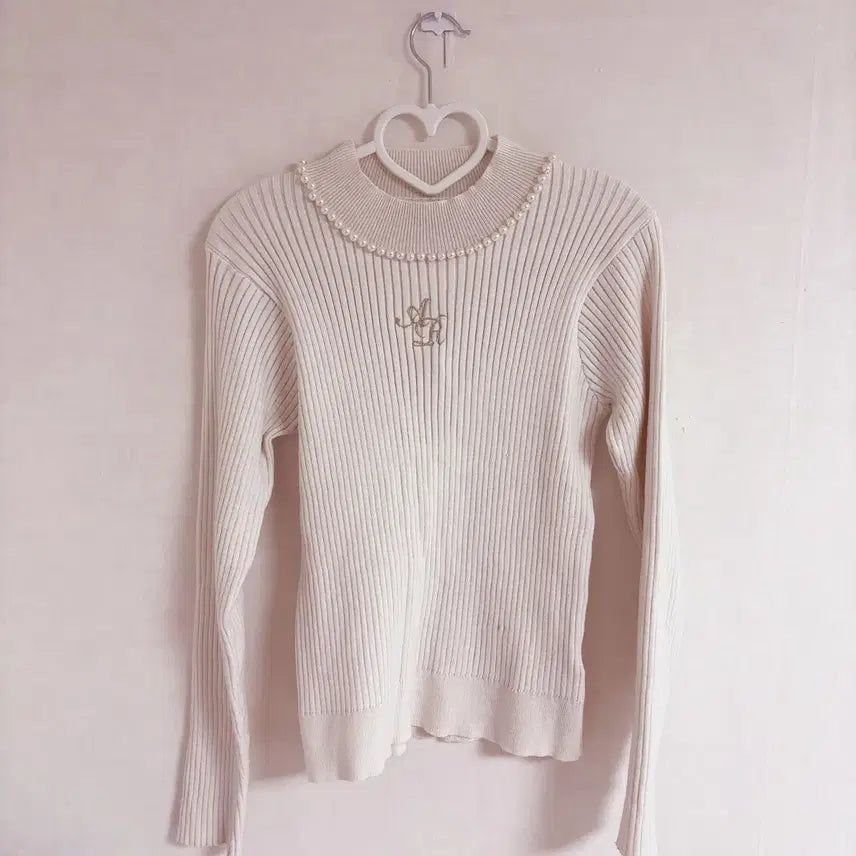 [BUNJANG] Ankruze Logo Pearl Knit Pearl Sweater / 앙크루즈 로고 진주 펄 니트 양산형 지뢰계 걸리 미셸마카롱