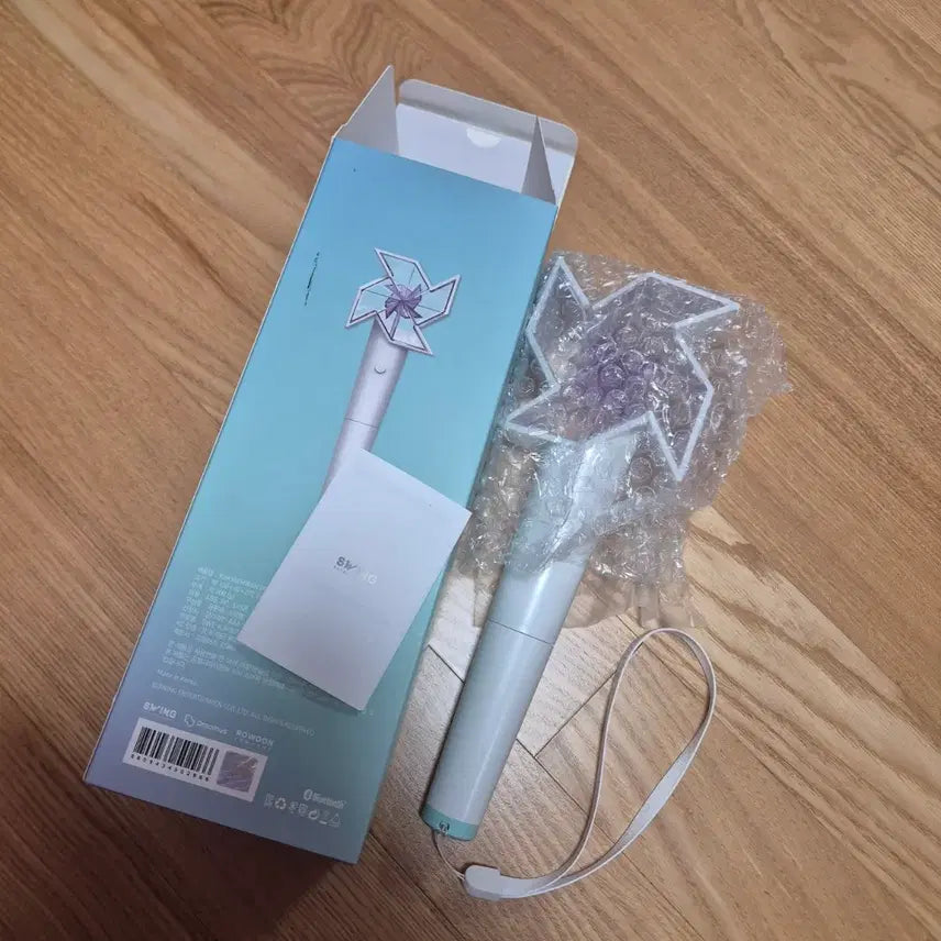 [BUNJANG] Kim Jae-hwan Wind Bong Lightstick / 김재환 응원봉 윈드봉 워너원