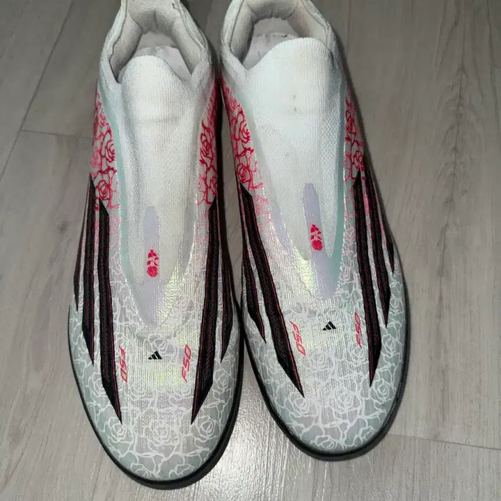 [SOLD OUT] F50 라민야말 프로 TF 판매합니다