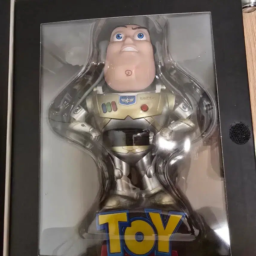 [BUNJANG] Egg Attack Toy Story Buzz Lightyear Figure Limited Edition / 토이스토리 버즈라이트이어 피규어 리미티드 에디션