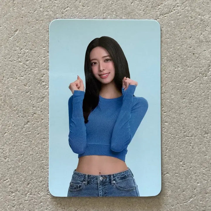[BUNJANG] ITZY Yuna Photocard (Shinhan Bank) / 유나 포카 포토카드 신한은행 있지