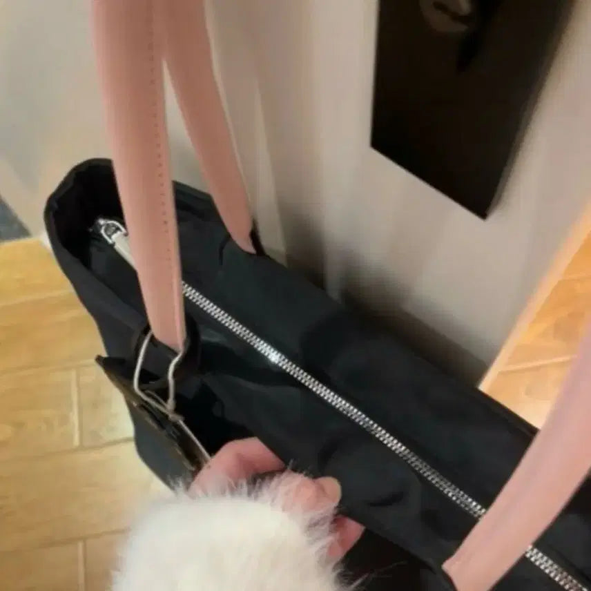 [BUNJANG] Hello Kitty Black Tote Bag / 헬로키티 블랙 토트백 새상품