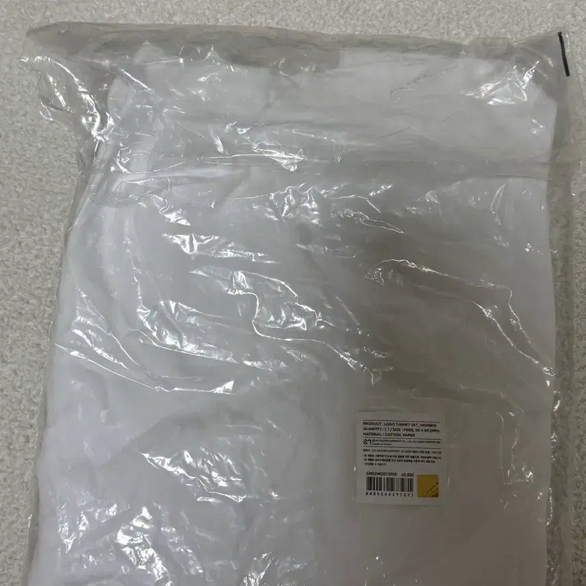 [BUNJANG] RIIZE Rising Day Fan-con MD T-Shirt / 새제품 라이즈 라이징데이 팬콘 엠디 티셔츠 콘서트 (포카X)