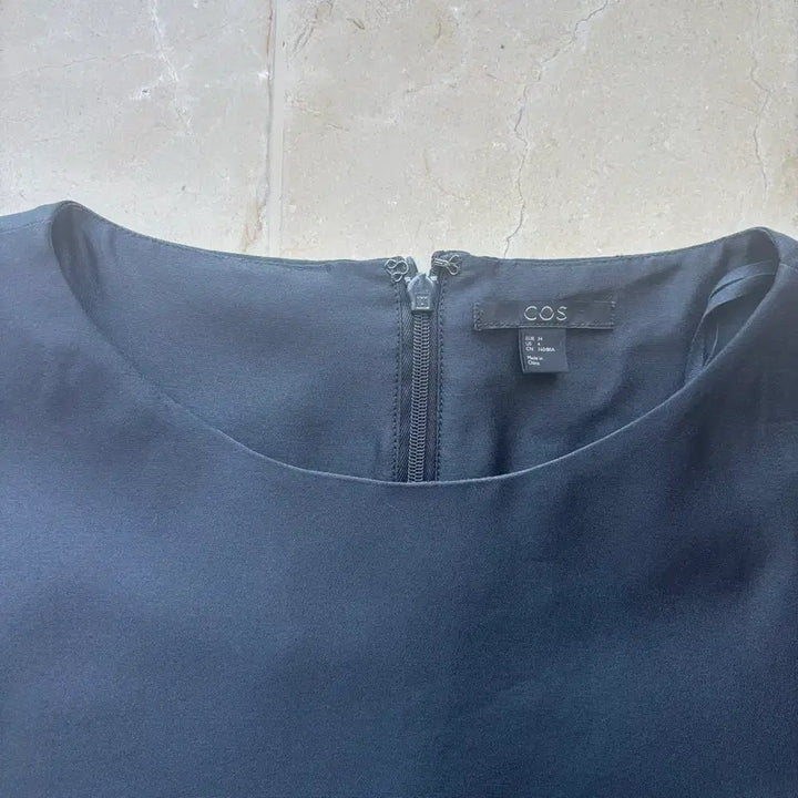 [BUNJANG] COS Black Volume Dress Size 4 / COS 코스 블랙 볼륨 원피스 4사이즈