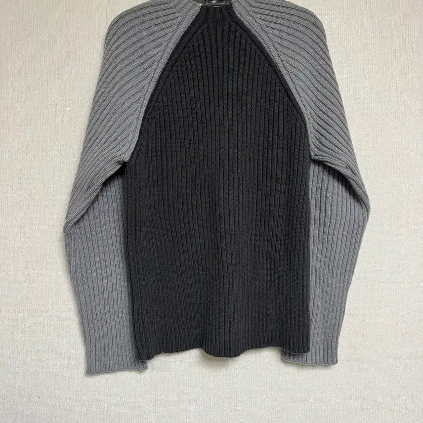 [BUNJANG] AKAM Zip-Up Knit Dark Grey / 아캄 집업니트 다크그레이 2
