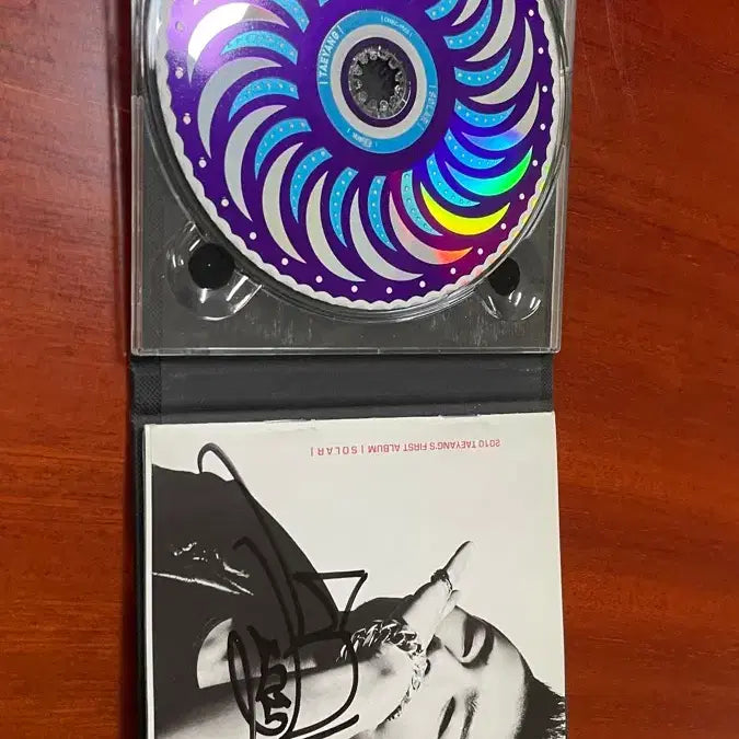 [BUNJANG] Taeyang Solar Signed CD / 태양 solar 사인 cd 팝니다