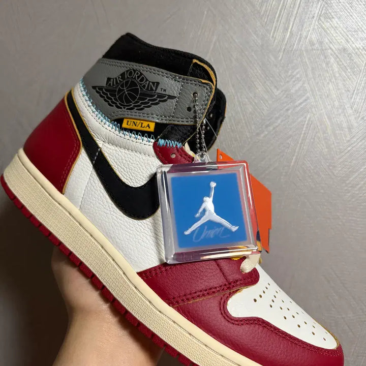 [BUNJANG] Nike x Union Jordan 1 Retro OG Chicago Shadow / [275] 나이키 x 유니온 조던1 레트로 OG 시카고쉐도우