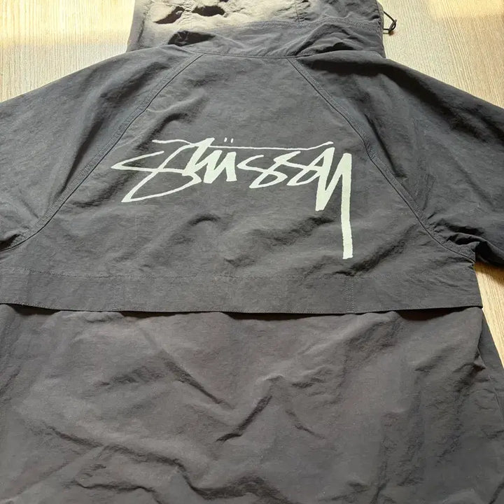 [BUNJANG] Stussy Wave Dye Beach Shell Jacket / 스투시 웨이브 다이 비치 쉘 자켓