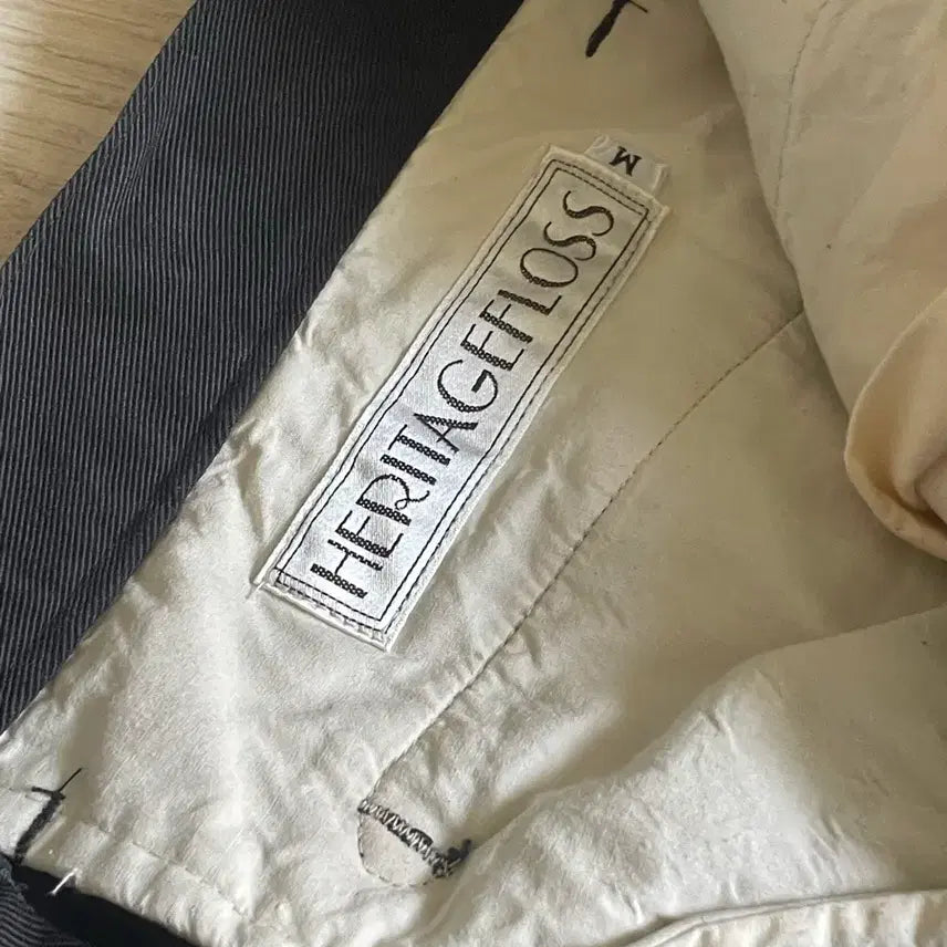 [BUNJANG] Heritage Floss Varsity Pants Black (M) / 헤리티지플로스 바시티 팬츠 블랙 (M)