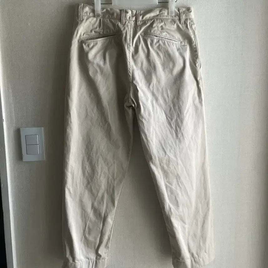 [BUNJANG] Heritage Floss Varsity Pants Beige (M) / 헤리티지플로스 바시티 팬츠 베이지 (M)