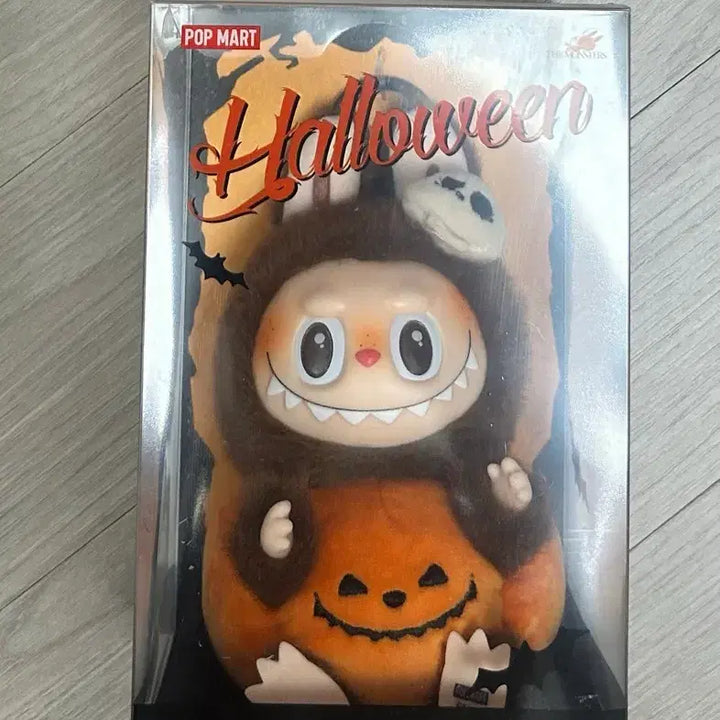 [BUNJANG] POP MART Labubu Halloween Doll / 팝마트 라부부 할로윈 인형 양도판매
