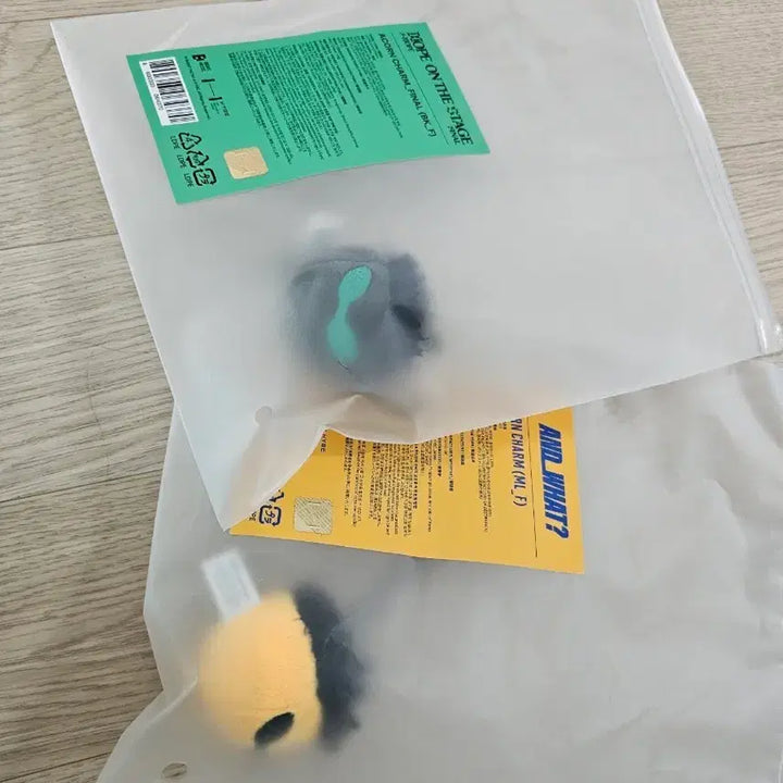 [BUNJANG] BTS J-Hope Hometalks Final Concert Acorn Keychain Bundle Set / (일괄) 방탄bts 제이홉 전시회 홉온스 파이널 콘서트 도토리 키링 포카