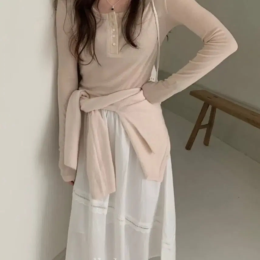 [BUNJANG] Pretty Young Thing Cropped Button T-Shirt Peach / 프리티영띵 크롭 버튼 티셔츠 피치
