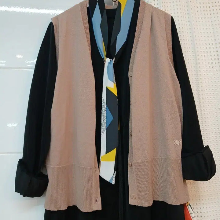 [BUNJANG] Casarelle Knit Vest / 까사렐 니트 조끼 77