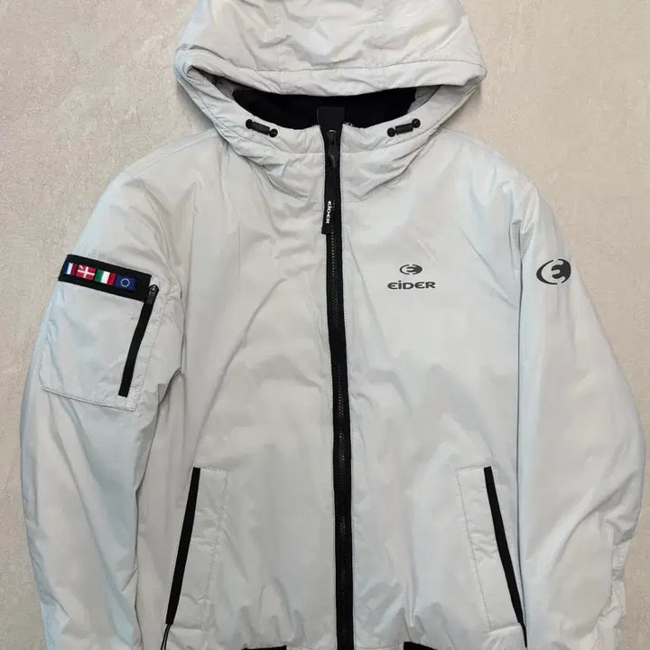 [BUNJANG] Eider White Short Padded Jacket (M) / 아이더 화이트 숏패딩 M 새상품