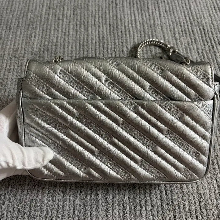 [BUNJANG] Balenciaga BB Silver Chain Shoulder Bag / 발렌시아가 BB 실버 체인 숄더백
