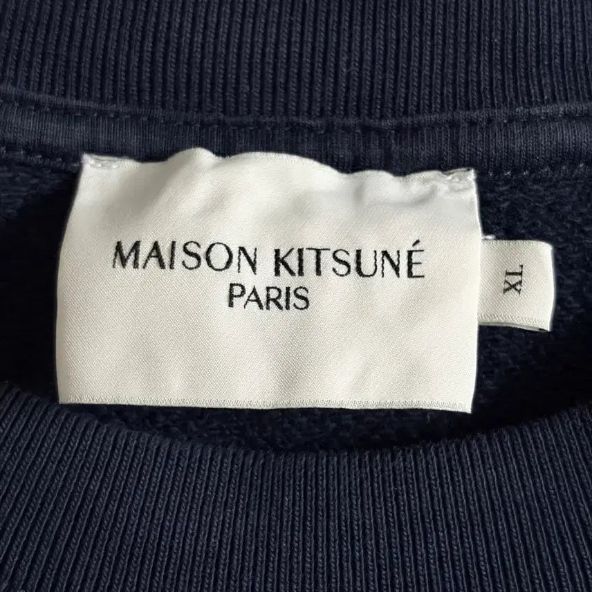 [BUNJANG] Maison Kitsuné Navy Sweatshirt XL / (백화점판, 새상품급) 메종키츠네 맨투맨 네이비