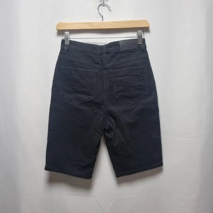 [BUNJANG] Jill Stuart 5-Button Shorts / 질스튜어트 5부 반바지