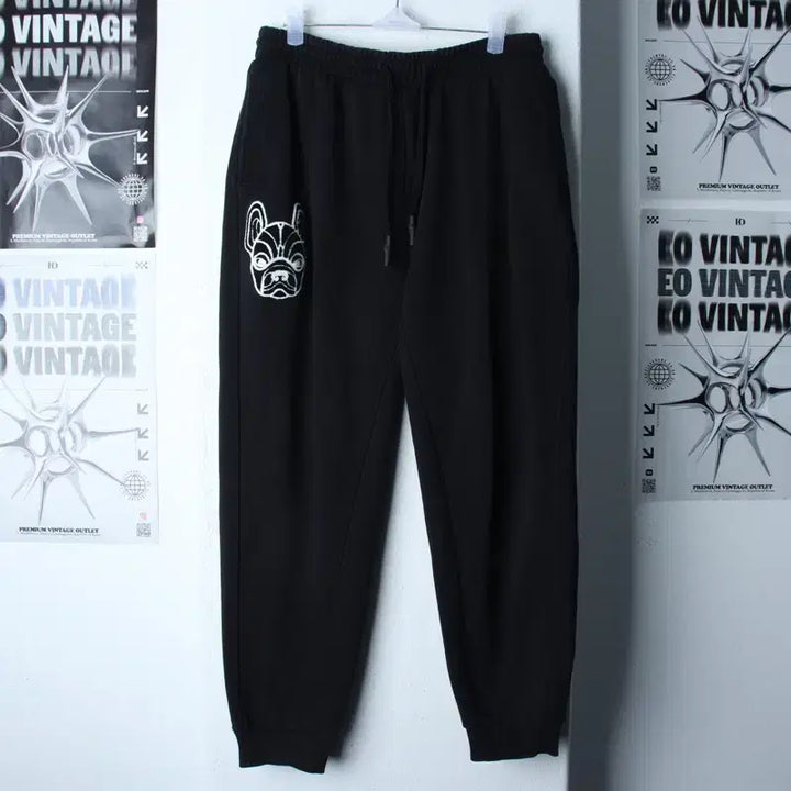 [BUNJANG] LifeWork Big Logo Jogger Training Pants Black / (S-M) 라이프워크 트레이닝복 바지 빅로고 조거 블랙 풀오버-2621