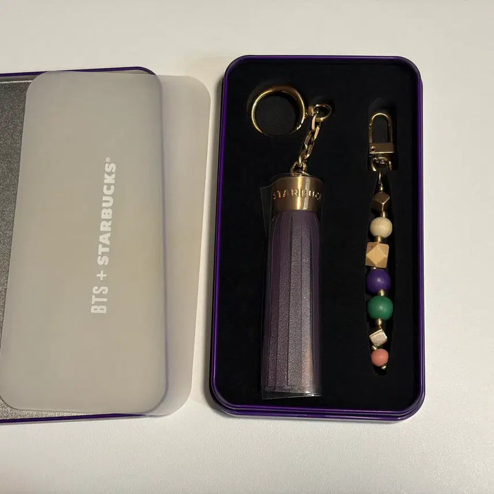 [BUNJANG] BTS x Starbucks Keychain / 새상품/원가이하) BTS X 스타벅스 키링+ 초 2p 일괄