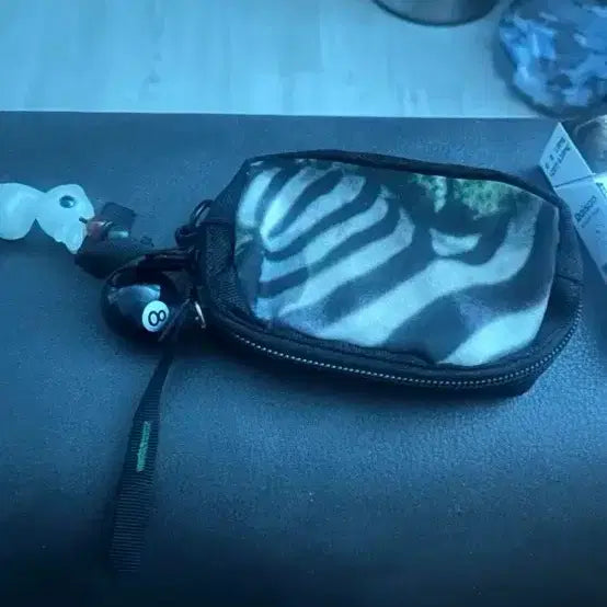 [BUNJANG] Yoshida Porter Limited Edition Zebra Wallet / 요시다포터 한정판 지브라지갑