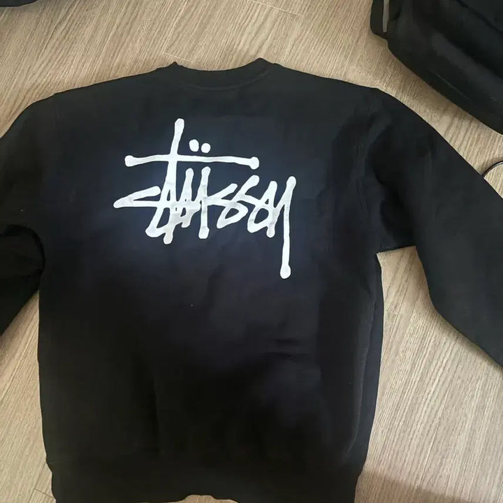 [BUNJANG] Stussy Sweatshirt / 스투시 맨투맨 팝니다