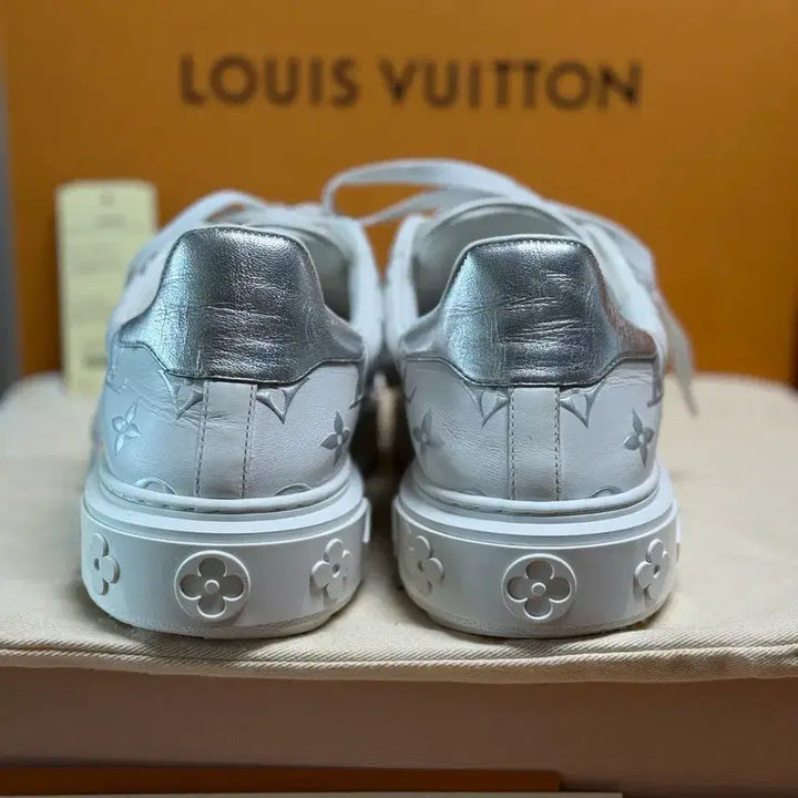 [BUNJANG] Louis Vuitton Time Out Sneakers / (100%정품)루이비통 타임아웃 스니커즈