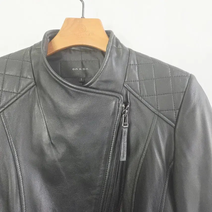[BUNJANG] ON&amp;ON Black Leather Rider Jacket / 온앤온 블랙 가죽 라이더 자켓