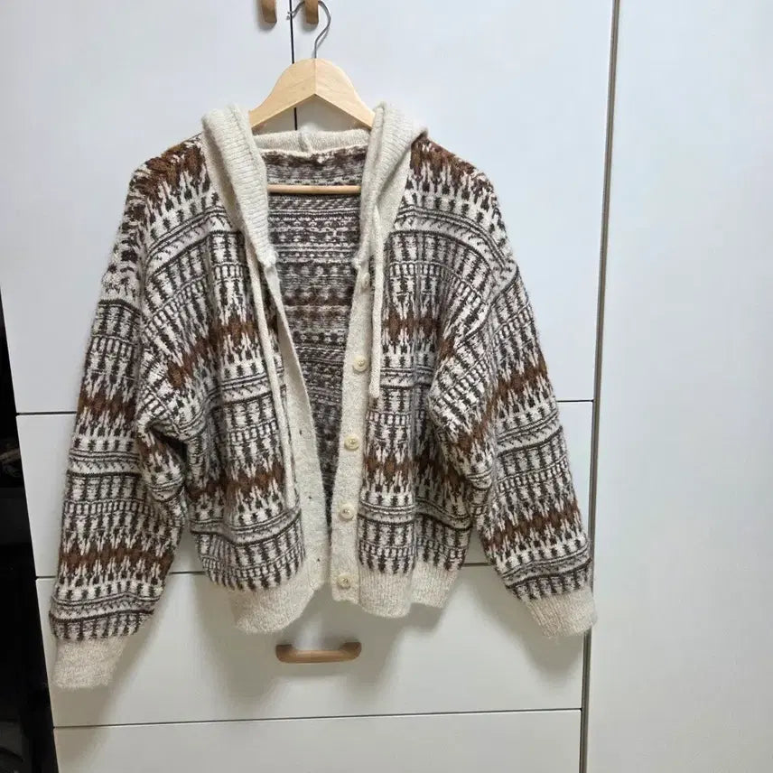 [BUNJANG] Beige Knit Hooded Cardigan / (새상품) 베이지 니트 후드가디건