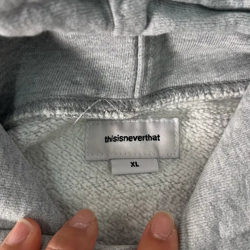 [BUNJANG] Thisisneverthat Spellout Hoodie XL / 105 디스이즈네버댓 스펠아웃 후드티