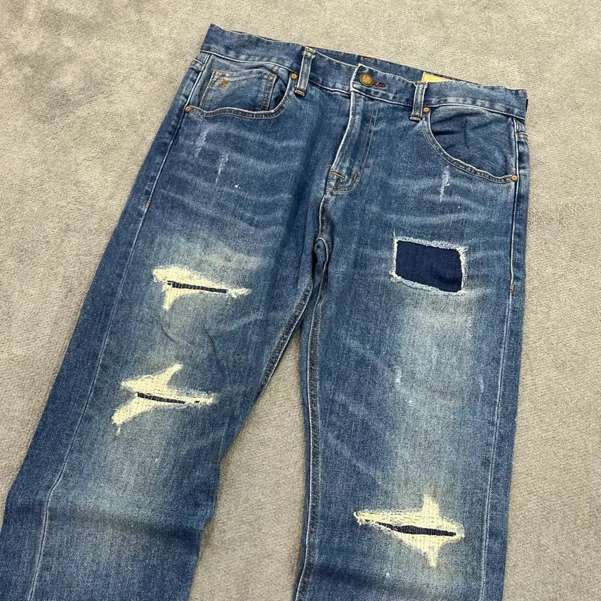 [BUNJANG] Buckaroo 32 Distressed Wash Denim Pants / 32 버커루 데미지 워싱 데님팬츠