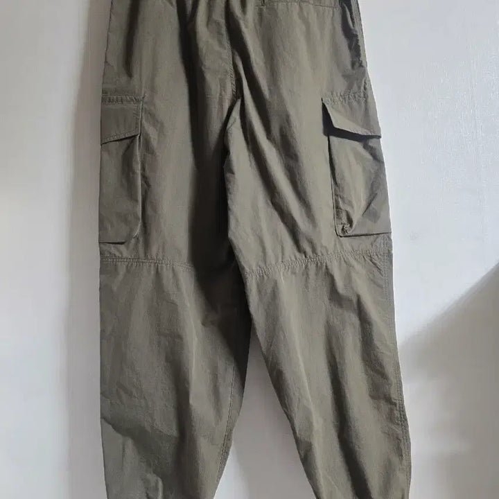 [BUNJANG] Uniqlo Cargo Pants L Size / 유니클로 카고 팬츠 L 사이즈