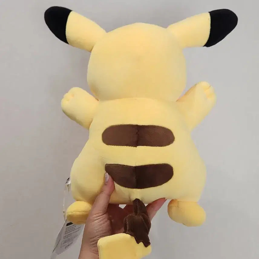 [BUNJANG] Pikachu Plush Toy M-Size / 빙글빙글 피카츄 M 인형