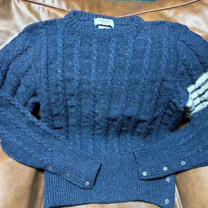 [BUNJANG] Thom Browne Donegal Knit Size 4 / 톰브라운 도네갈 니트 4사이즈 새상품